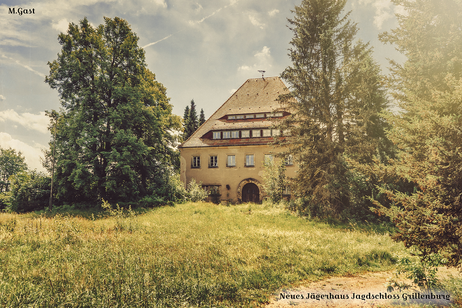Jagdschloss Grillenburg: Wandern, alte Gemäuer erkunden und Geschichte erleben